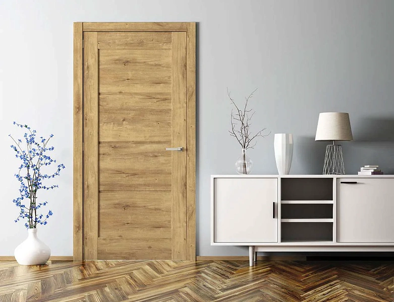 Погонажные элементы дверей и поверхность дверных полотен